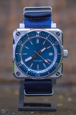 Carré bleu